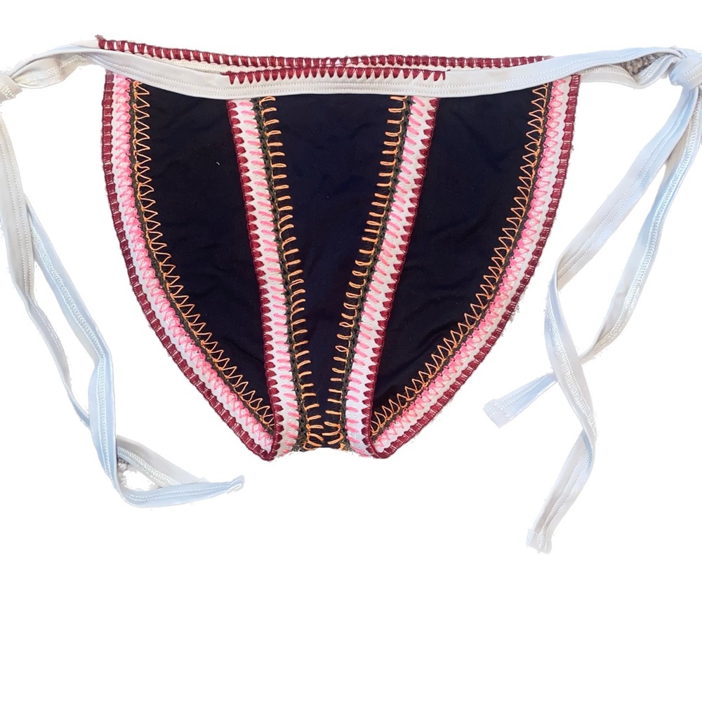 Mapale Bikini - Medium - Picture 3 of 6